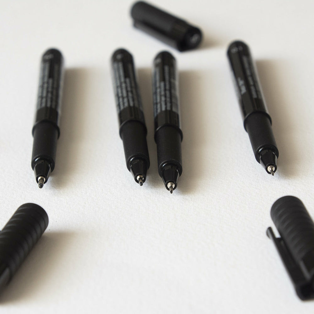 Etui 4er-Set Marker S, F, M, B, Pitt Artist Schwarz Faber Castell (1)