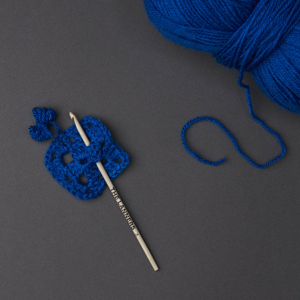 Wollknäuel Flowing Klein Blue 555 The Lanners (1)