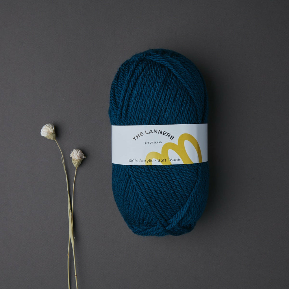 Wollknäuel Effortless Deep Blue 733 The Lanners