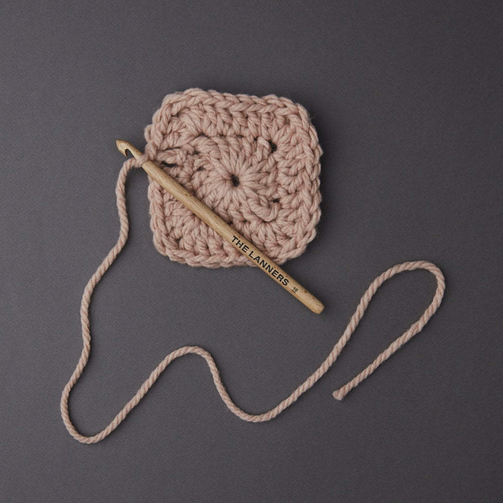 Wollknäuel Limerence Vintage Pink 855 The Lanners