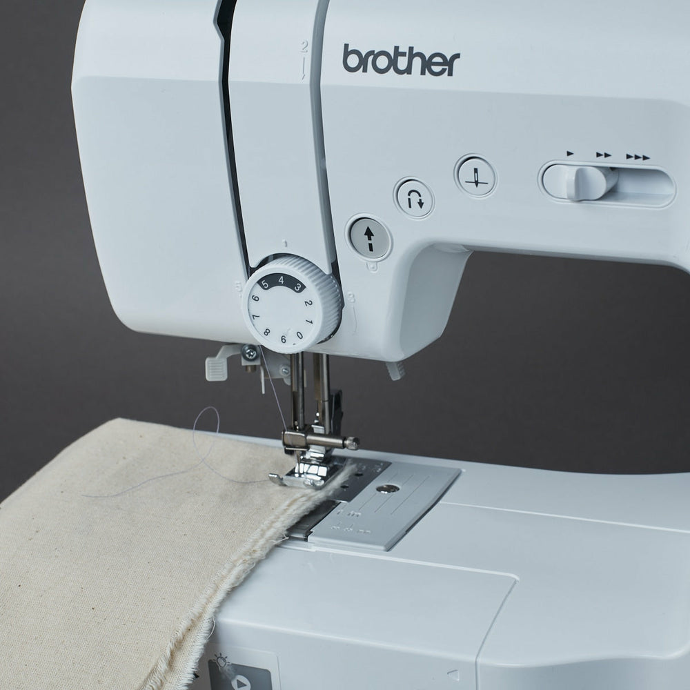 Nähmaschine Brother FS70w (1)