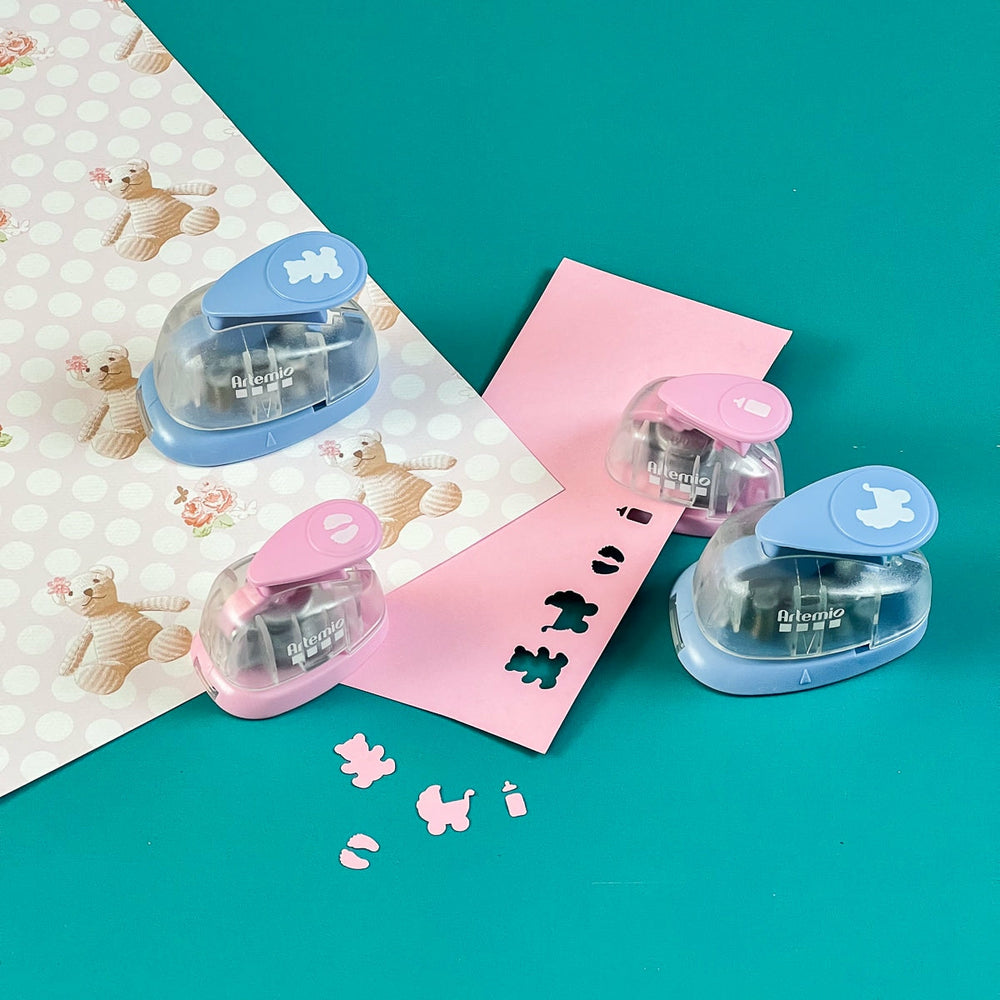 Set mit 4 Lochstanzen Geburt von Artemio (1)