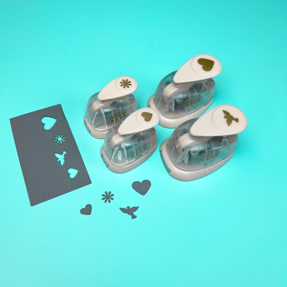 Set mit 4 Lochstanzen mit Hochzeitsmotiven von Artemio