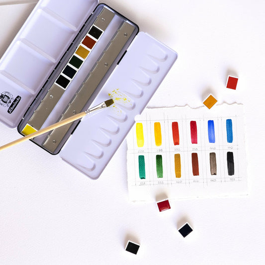 Metallbox 12 Aquarellfarben Halbe Näpfchen Und Zusätzlicher Platz Schmincke