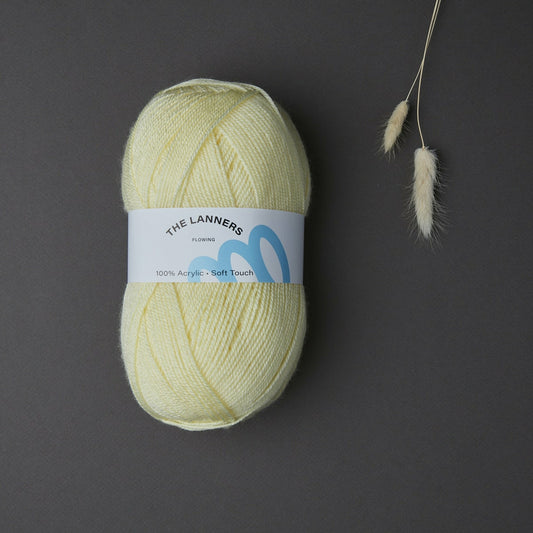 Wollknäuel Flowing Powder Yellow 560 The Lanners