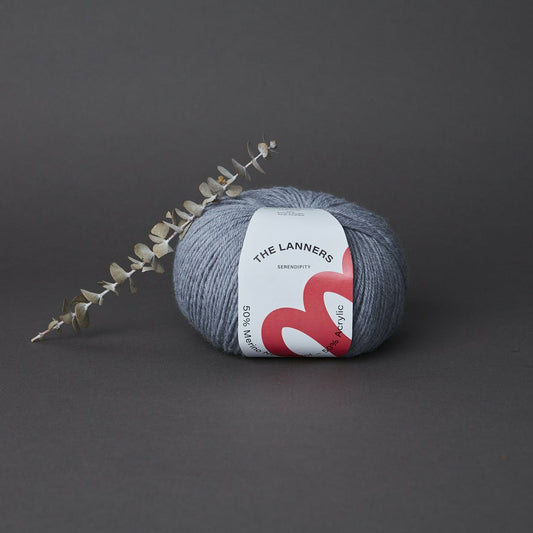 Wollknäuel Serendipity Med Grey 299 The Lanners