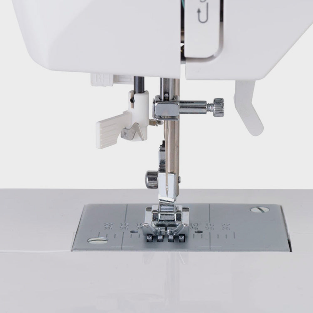Elektronische Nähmaschine C5205 mit 80 Stichen von Singer in Blau (2)