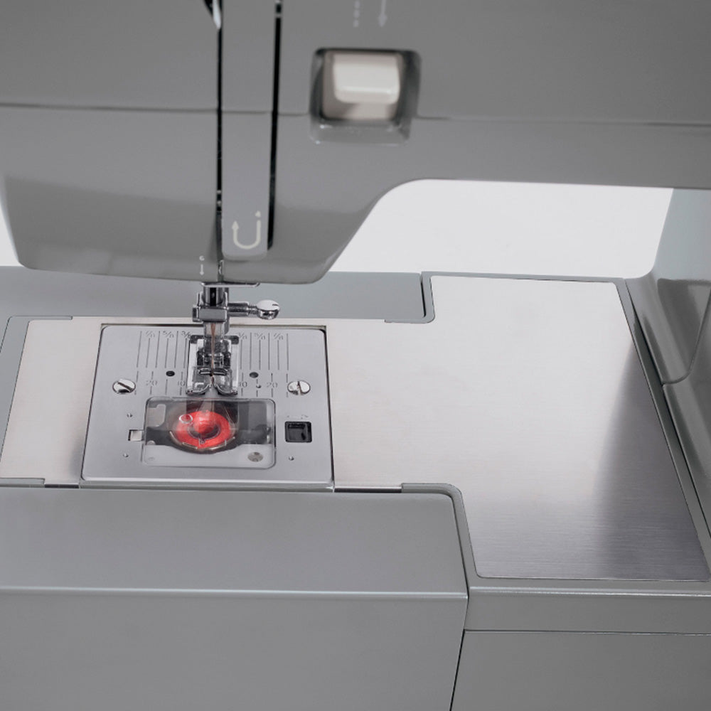 Mechanische Nähmaschine Heavy Duty 4432 mit 32 Stichen von Singer (4)